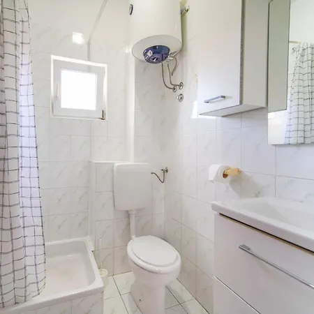 公寓 Zora-4 By Interhome 洛帕