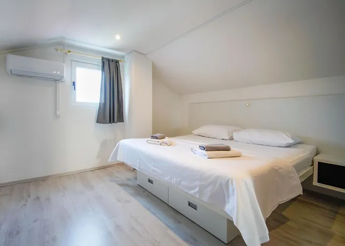 Apartament Zora-4 By Interhome Lopar