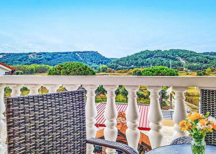 Zora-4 By Interhome * Lopar